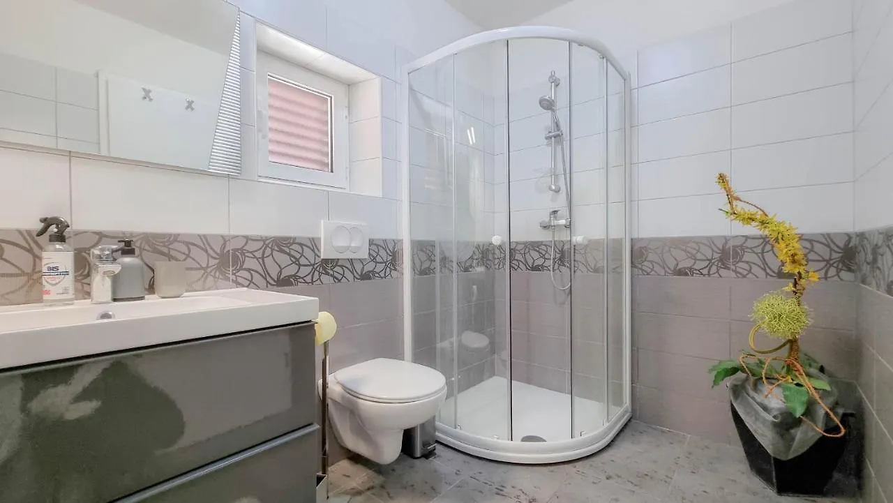 Apartment Fiore Three Novigrad  Croatia